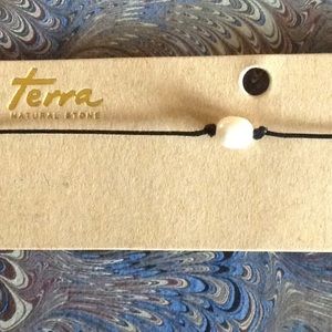 Leather Chord Pearl Choker